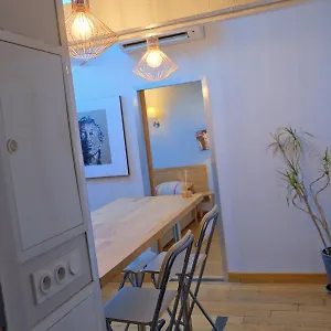 Appartamento Isabelli Plein Centre Avec Place De Parking, Aix-en-Provence