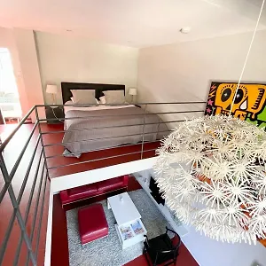 Loft 52 Apartment
