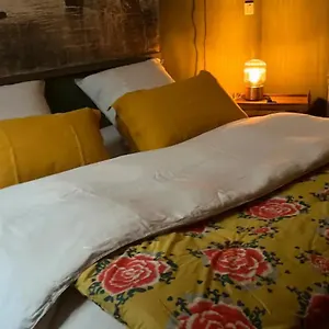  Couette-café Style Balinais