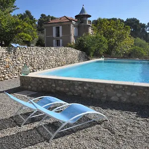 Pavillon De Beauregard Bed and breakfast