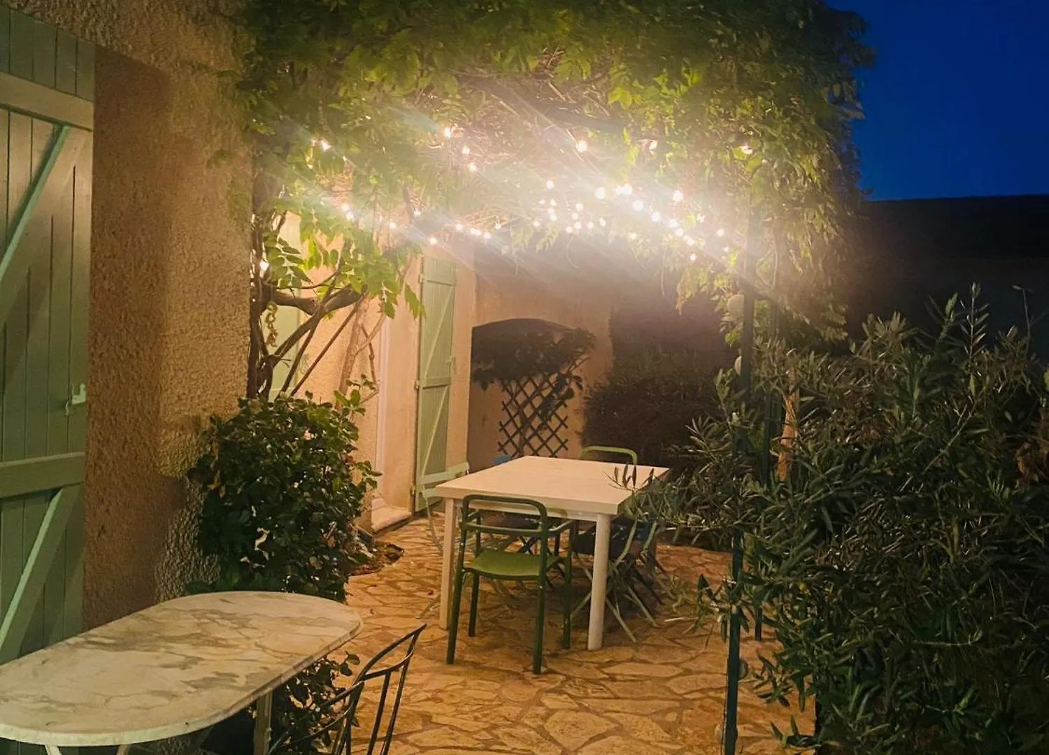 Magnifique Villa Avec Jardin Proche Centre Ville Aix-en-Provence 0*,  France